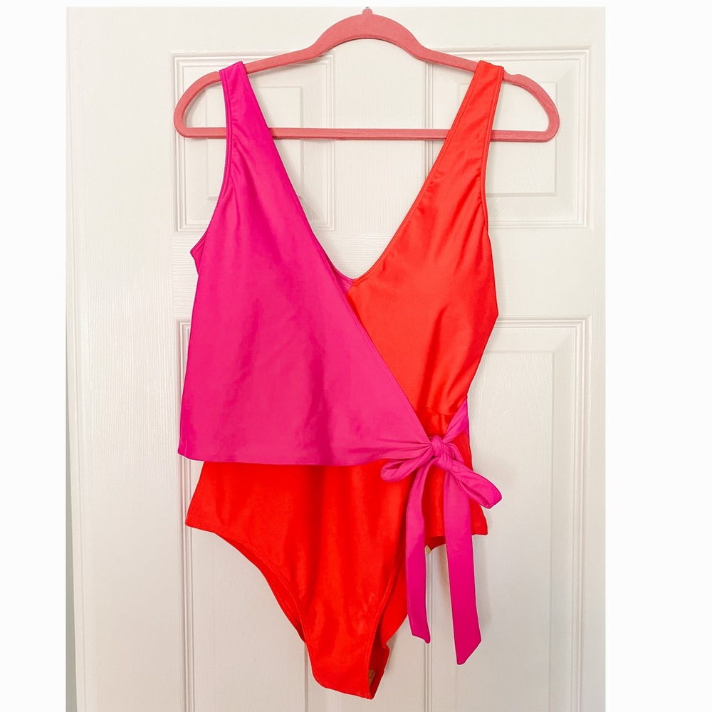 Summersalt One-Piece "The Perfect Wrap" Swimsuit